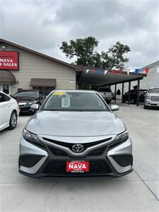 2021 Toyota Camry SE   - Photo 2 - Lexington, NE 68850