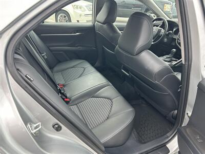 2021 Toyota Camry SE   - Photo 5 - Lexington, NE 68850