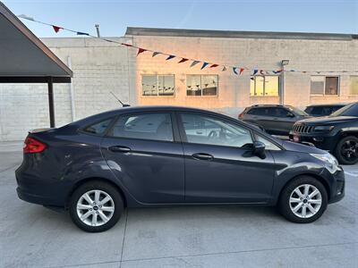2012 Ford Fiesta SE   - Photo 3 - Lexington, NE 68850