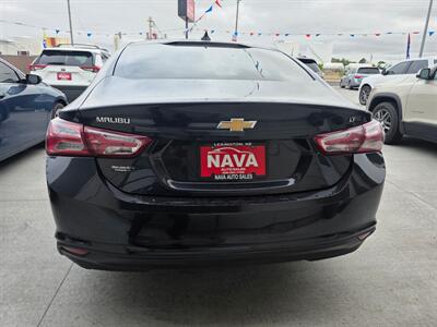 2022 Chevrolet Malibu LT - Photo 5 - Lexington, NE 68850