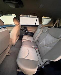 2010 Toyota RAV4   - Photo 6 - Arcadia, CA 91006