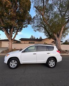 2010 Toyota RAV4   - Photo 4 - Arcadia, CA 91006