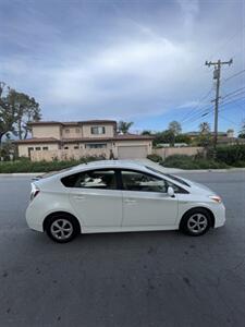 2015 Toyota Prius Two   - Photo 2 - Arcadia, CA 91006