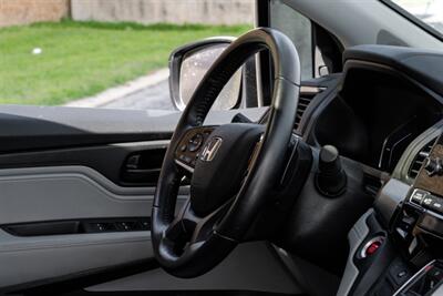 2018 Honda Odyssey EX-L   - Photo 14 - Dallas, TX 75220