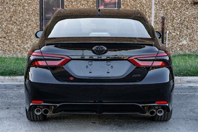 2022 Toyota Camry XSE   - Photo 8 - Dallas, TX 75220