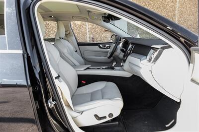 2020 Volvo XC60 T5 Momentum   - Photo 33 - Dallas, TX 75220