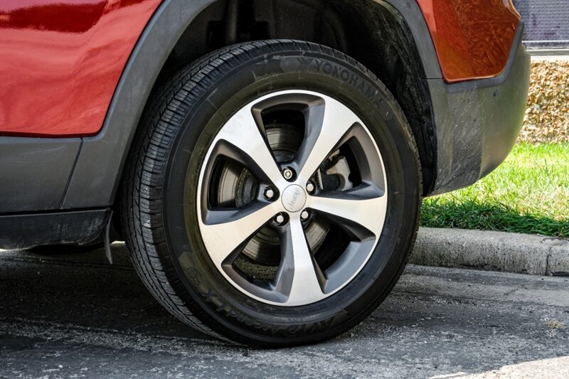 2021 Jeep Cherokee Limited Sport photo 34