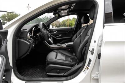 2020 Mercedes-Benz C 300 4MATIC   - Photo 4 - Dallas, TX 75220