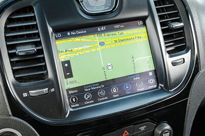 2022 Chrysler 300 Series S V6 - Photo 21 - Dallas, TX 75220