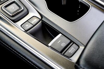 2018 Honda Accord Touring   - Photo 24 - Dallas, TX 75220