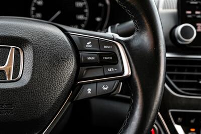 2018 Honda Accord Touring   - Photo 15 - Dallas, TX 75220