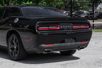 2019 Dodge Challenger SXT - Photo 14 - Dallas, TX 75220