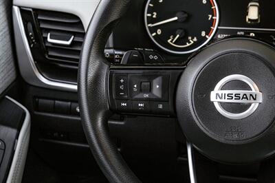 2021 Nissan Rogue SV   - Photo 18 - Dallas, TX 75220