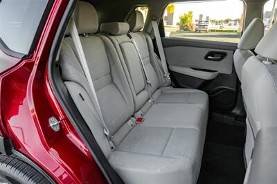 2021 Nissan Rogue SV   - Photo 35 - Dallas, TX 75220