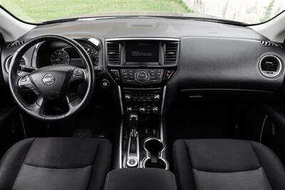 2017 Nissan Pathfinder S   - Photo 16 - Dallas, TX 75220