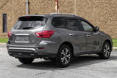 2017 Nissan Pathfinder S   - Photo 10 - Dallas, TX 75220