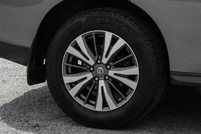 2017 Nissan Pathfinder S   - Photo 56 - Dallas, TX 75220