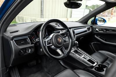 2017 Porsche Macan - Photo 3 - Dallas, TX 75220