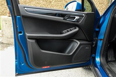 2017 Porsche Macan - Photo 39 - Dallas, TX 75220