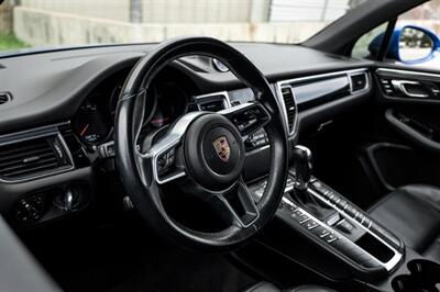 2017 Porsche Macan - Photo 14 - Dallas, TX 75220