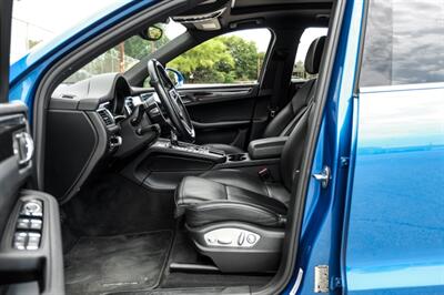 2017 Porsche Macan - Photo 4 - Dallas, TX 75220