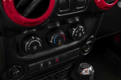 2015 Jeep Wrangler Sport   - Photo 22 - Dallas, TX 75220