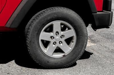 2015 Jeep Wrangler Sport   - Photo 43 - Dallas, TX 75220