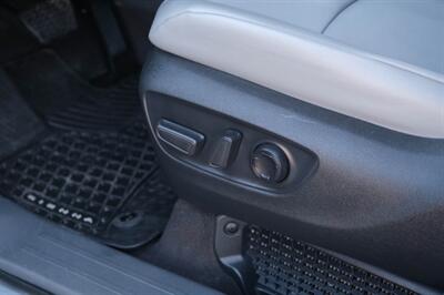 2024 Toyota Sienna XLE 7-Passenger   - Photo 19 - Dallas, TX 75220