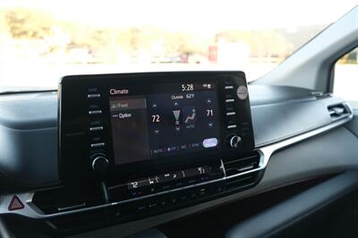 2024 Toyota Sienna XLE 7-Passenger   - Photo 45 - Dallas, TX 75220