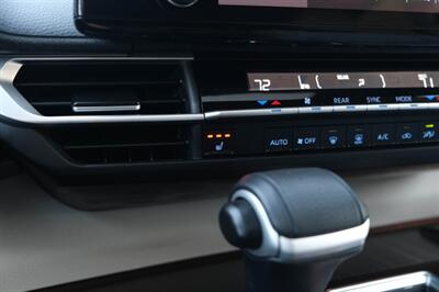 2024 Toyota Sienna XLE 7-Passenger   - Photo 47 - Dallas, TX 75220