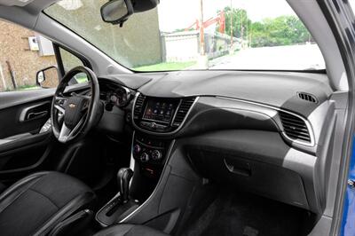 2020 Chevrolet Trax LT   - Photo 11 - Dallas, TX 75220