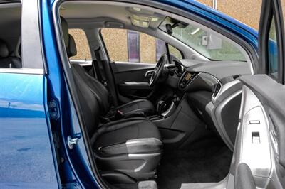 2020 Chevrolet Trax LT   - Photo 32 - Dallas, TX 75220