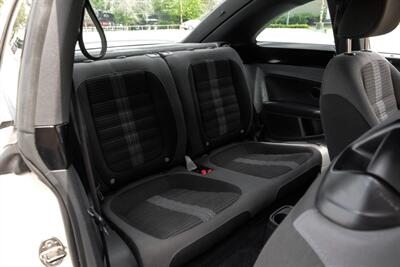 2014 Volkswagen Beetle-Classic R-Line   - Photo 26 - Dallas, TX 75220