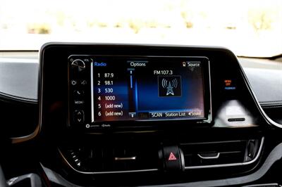 2018 Toyota C-HR XLE   - Photo 25 - Dallas, TX 75220