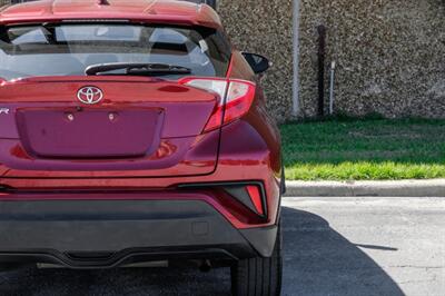 2018 Toyota C-HR XLE   - Photo 41 - Dallas, TX 75220