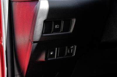 2018 Toyota C-HR XLE   - Photo 23 - Dallas, TX 75220