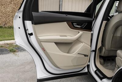 2017 Audi Q7 3.0T quattro Prestige   - Photo 45 - Dallas, TX 75220