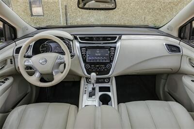 2018 Nissan Murano PLATINUM   - Photo 18 - Dallas, TX 75220