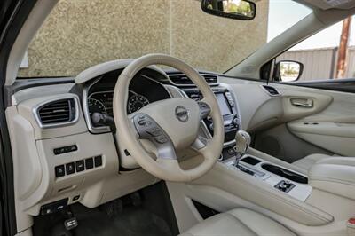 2018 Nissan Murano PLATINUM   - Photo 3 - Dallas, TX 75220