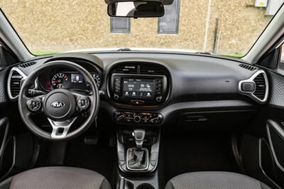 2021 Kia Soul LX   - Photo 15 - Dallas, TX 75220