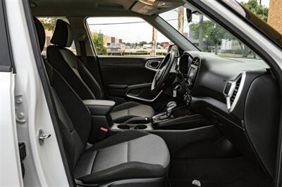 2021 Kia Soul LX   - Photo 27 - Dallas, TX 75220