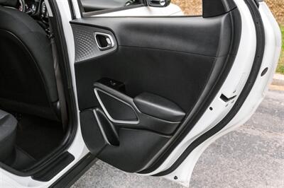 2021 Kia Soul LX   - Photo 40 - Dallas, TX 75220