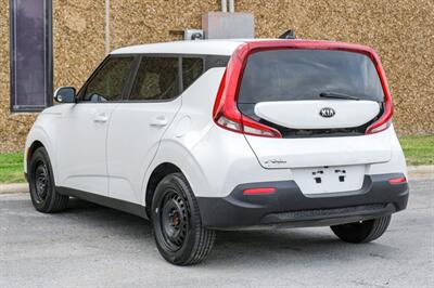 2021 Kia Soul LX   - Photo 12 - Dallas, TX 75220