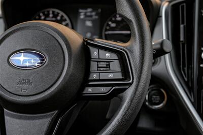 2024 Subaru Crosstrek Premium   - Photo 16 - Dallas, TX 75220