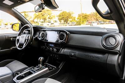 2022 Toyota Tacoma SR V6   - Photo 11 - Dallas, TX 75220