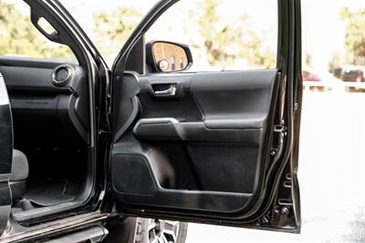 2022 Toyota Tacoma SR V6   - Photo 40 - Dallas, TX 75220