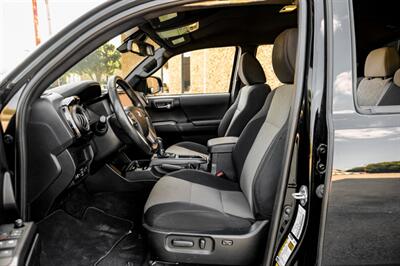 2022 Toyota Tacoma SR V6   - Photo 4 - Dallas, TX 75220