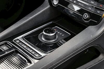 2019 Jaguar F-PACE 25t   - Photo 23 - Dallas, TX 75220