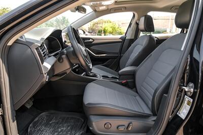 2025 Volkswagen Jetta SE   - Photo 4 - Dallas, TX 75220