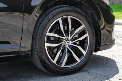 2025 Volkswagen Jetta SE   - Photo 54 - Dallas, TX 75220